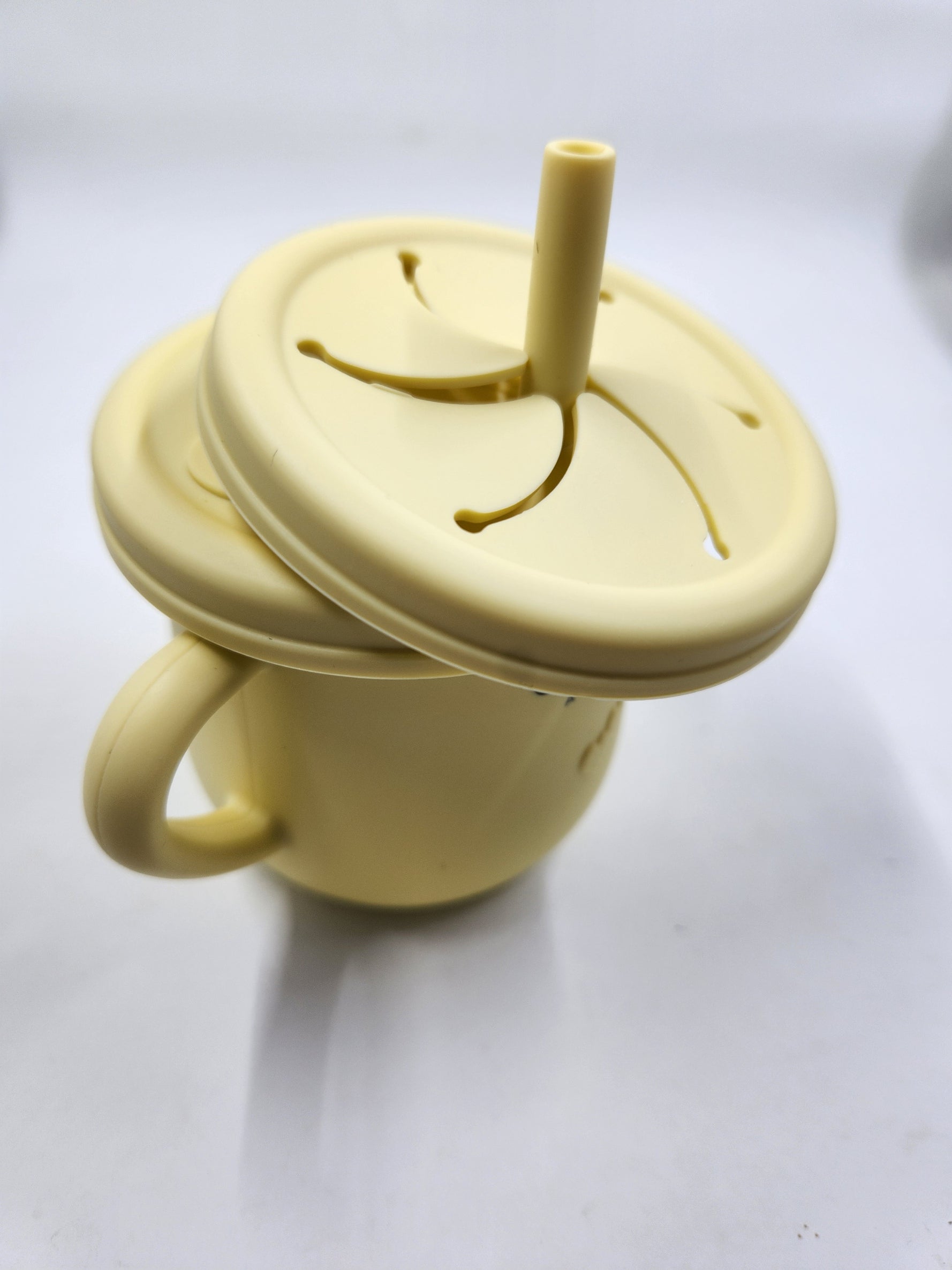2 In 1 Sippy Cup + Snack Cup