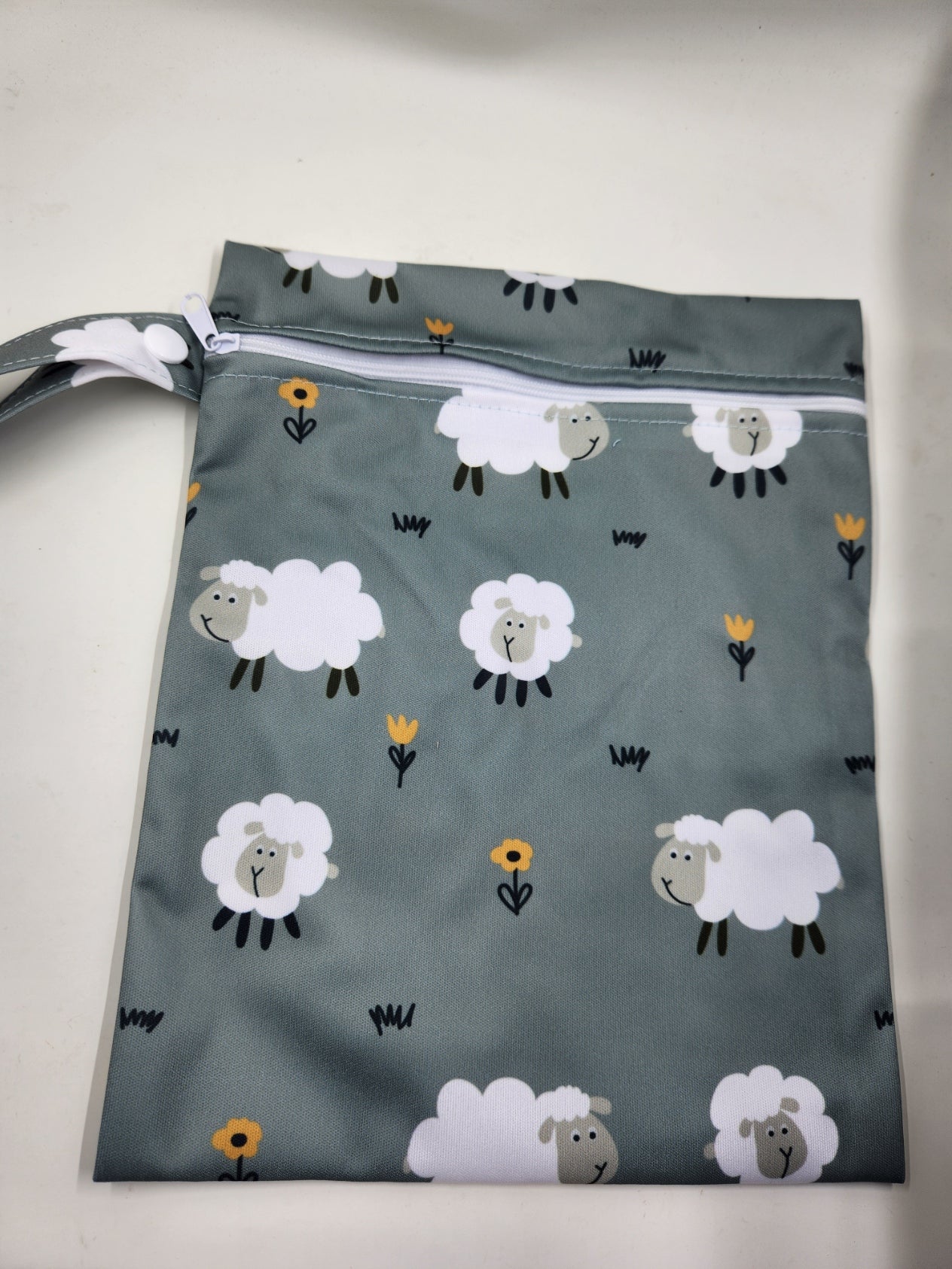 Green Sheep Storage Bag