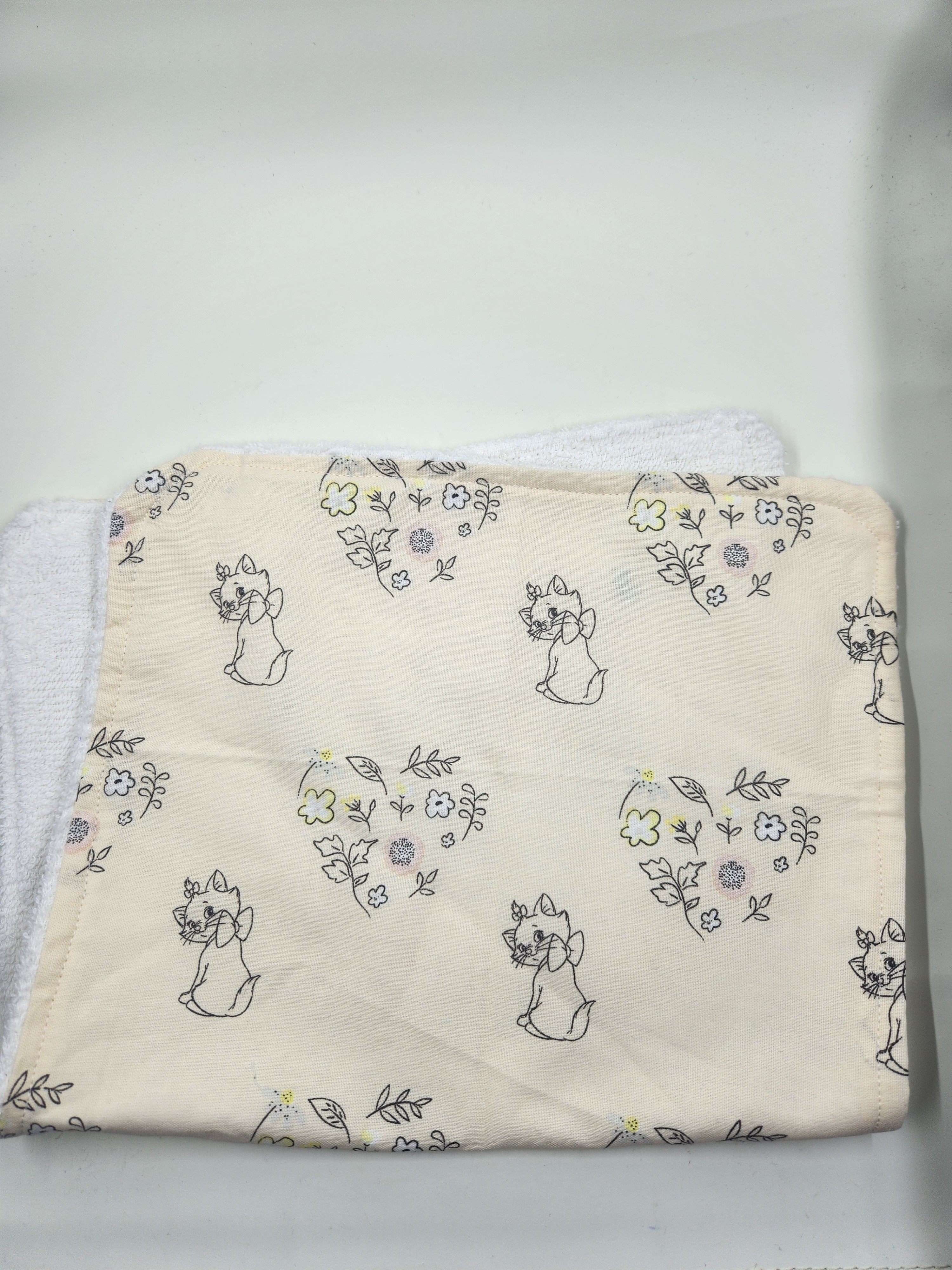 Cream Cat Burp Cloth