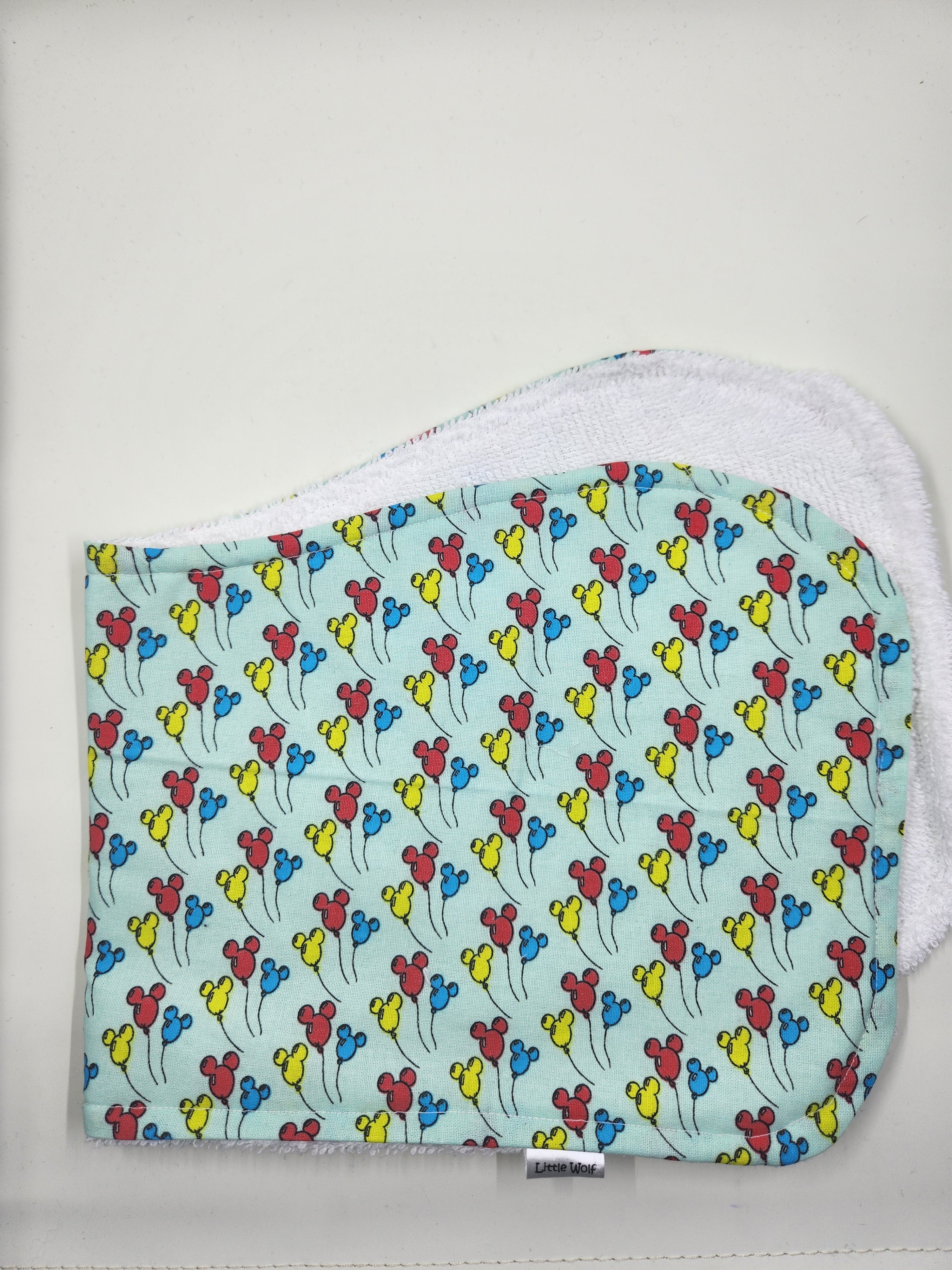 Aqua Mouse Balloon Burp Cloth