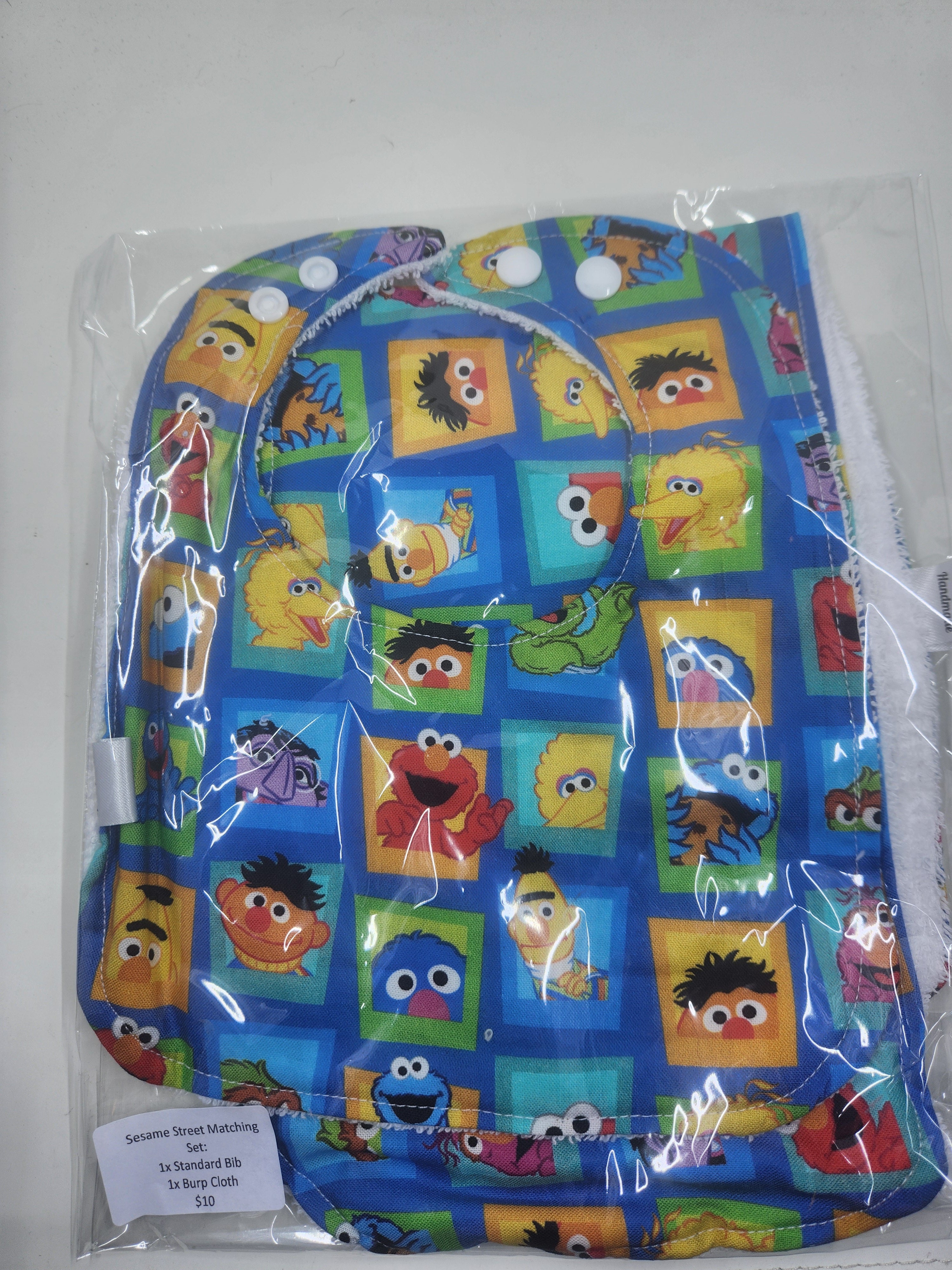 Puppets Bib + Burp Cloth Set